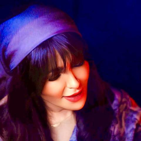 دانلود آهنگ فرزانه مستا به نام کار داد دستم